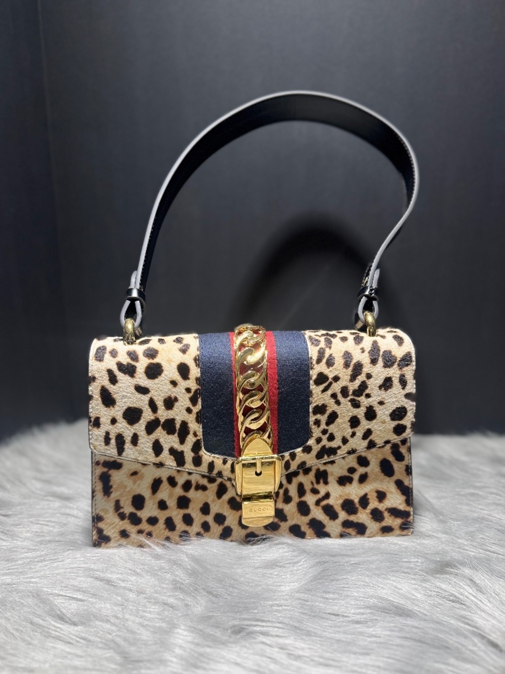 Gucci Sylvie Small Shoulder Bag~EUC